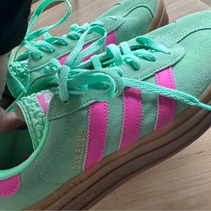 Like New Adidas Gazelle Bold